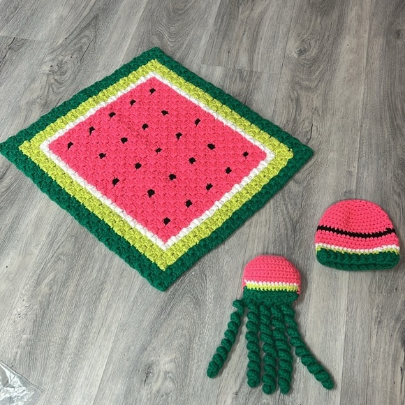 Handmade, baby,  watermelon photo shoot set - Picture 5 of 7